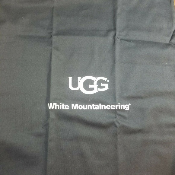 UGG BOOTS Mens Size 11 Riki White Mountaineering S